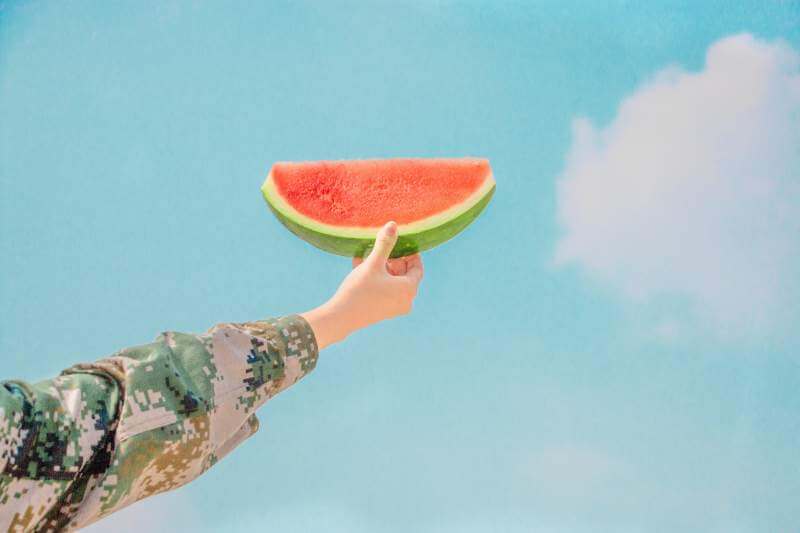 Watermelon-holding-summer