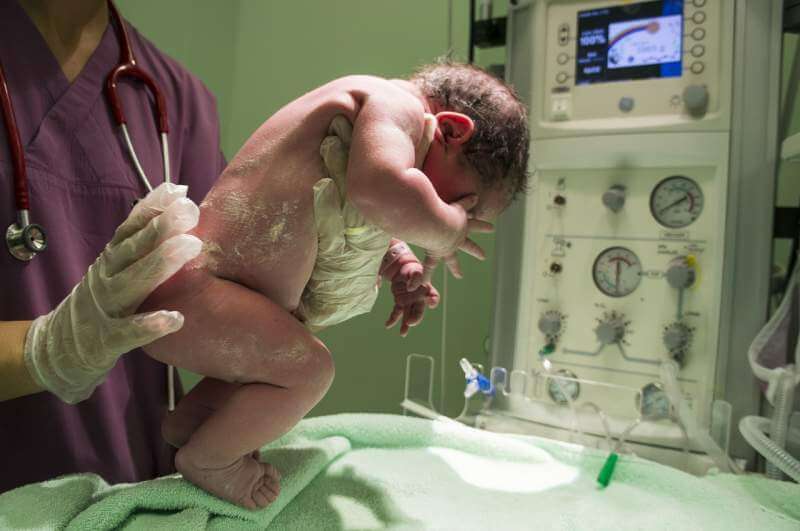 baby-newborn-child-hospital