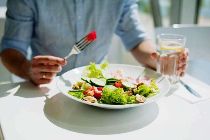 Salad-breakfast-men-pork-waterglass